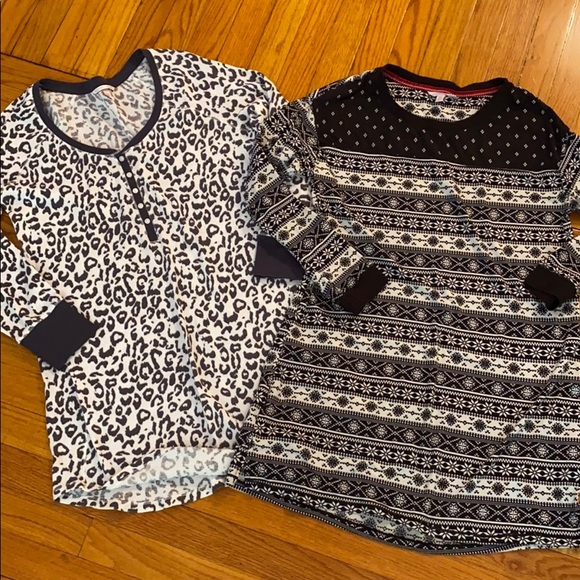 Bundle of two size small sleep dress/shirt small